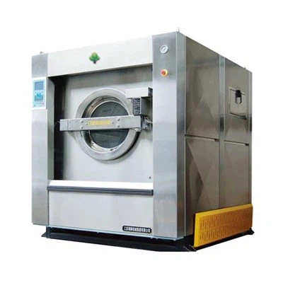 What is the moisture content of clothes after using a laundry extrator?